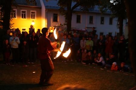 Serpentinsteinfest - Tag 1 - Feuershow und Musik am Marktbrunnen (21.06.2018)